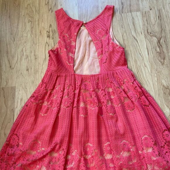 Free People hot pink lace-like patterned dress - Picture 2 of 6